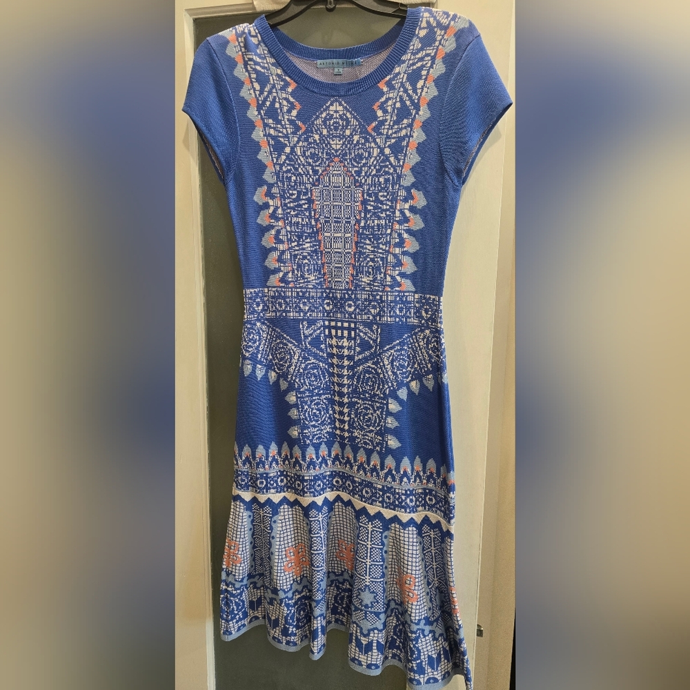 Antonio Melani Blue & White Patterned Bodycon Midi Sweater Dress, NWOT, Sz: SM